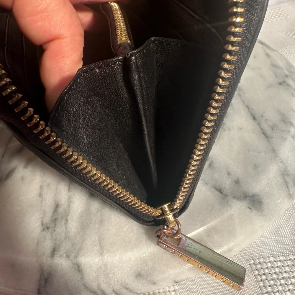 Tory Burch Black Zip around Wallet Nylon and all leather interior gold hardware - Picture 9 of 14